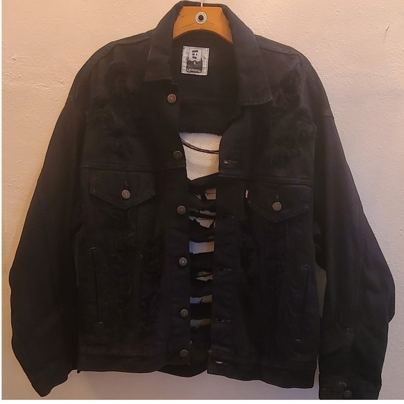 Vintage Furst of a Kind Levi’s Black Denim Jacket - Sz Large - Picture 4 of 6